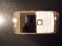 Nokia E71 FEHÉR nagyon szép állapotban
