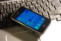 Eladó iPhone 3Gs 16gb, nagyon szép, megkímélt, garanciális!
