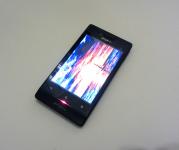 BOMBA ÁR!!! Új állapotú, független Xperia Miro ST23i 