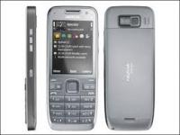 Nokia E52
